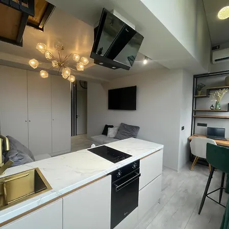 Mondden Duplex Penthouse